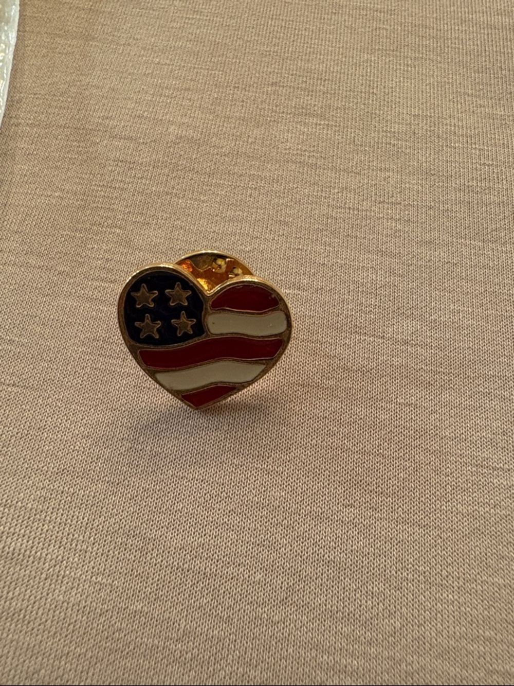 Avon heart shaped - Pin Backing